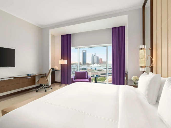 Rixos Marina Abu Dhabi