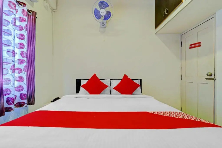 Eagle Heights by OYO Rooms