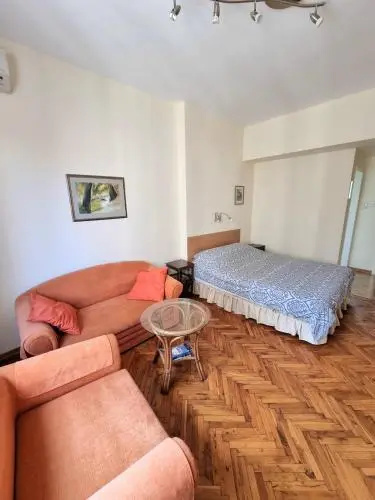 Asen 36 Apartment