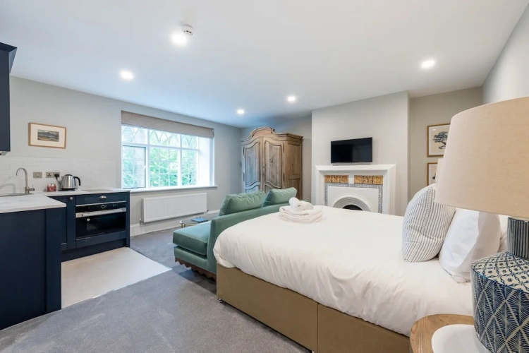 Double Suite
