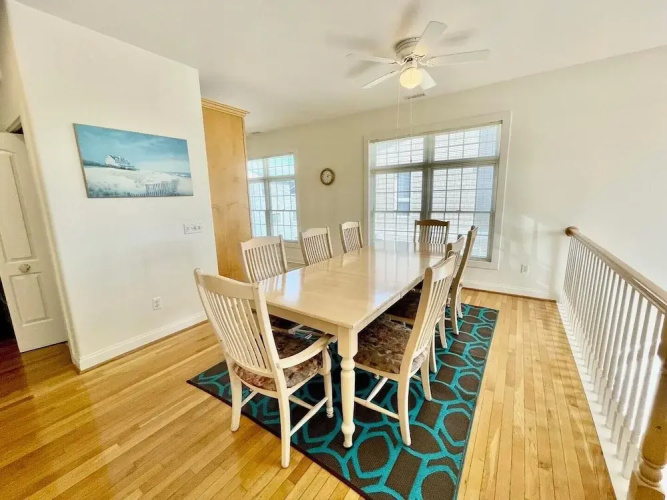 Clayton Street 17A