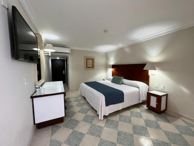 Standard room with balcony and with view