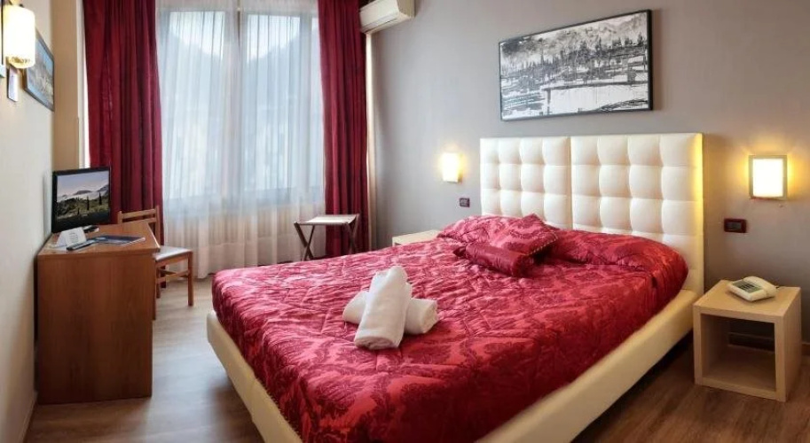 Hotel Italia