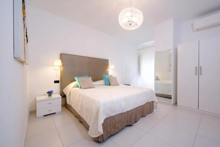 Al Corso Apartments by Amalfivacation