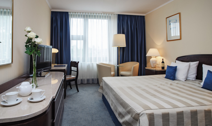 Booking Hotel & Spa