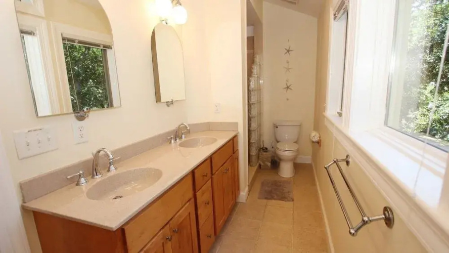 Sound Sunsets - 5 Br Home