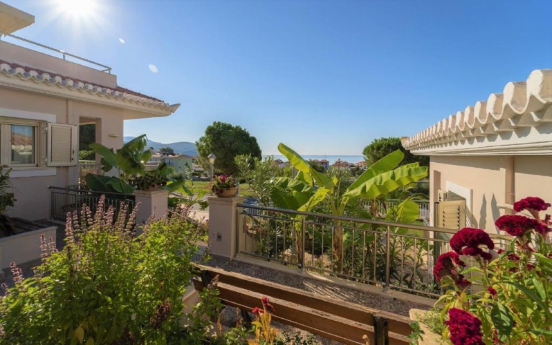 Family Studio with sea view