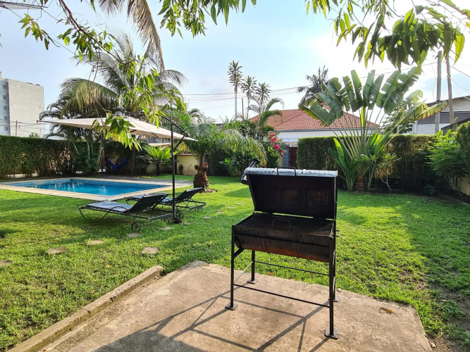 Sompteuse villa avec piscine à 5 min de la plage