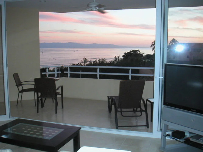 Condo el Pueblo