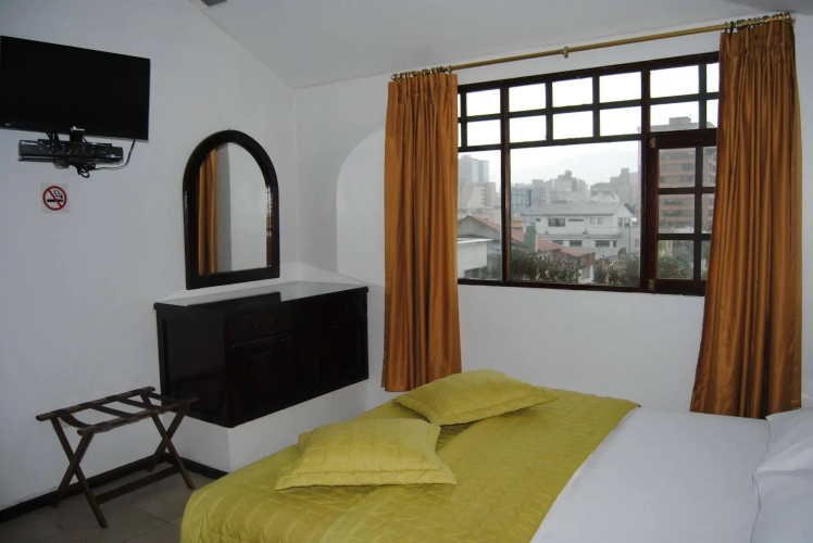 Hotel Fuente de Piedra II