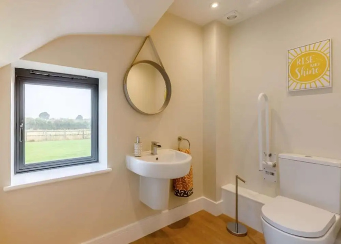Fully Accessible-disabled Adapted-hot Tub-pets