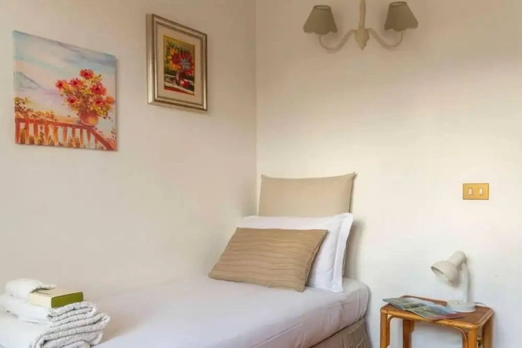 3 Bedrooms Apartment