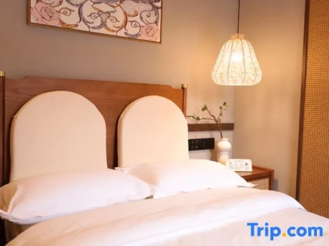 Standard Twin Attic room