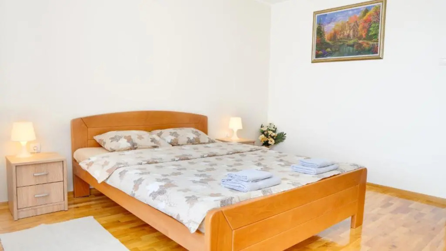 MILICA 65m2, Free parking & Wi-fi