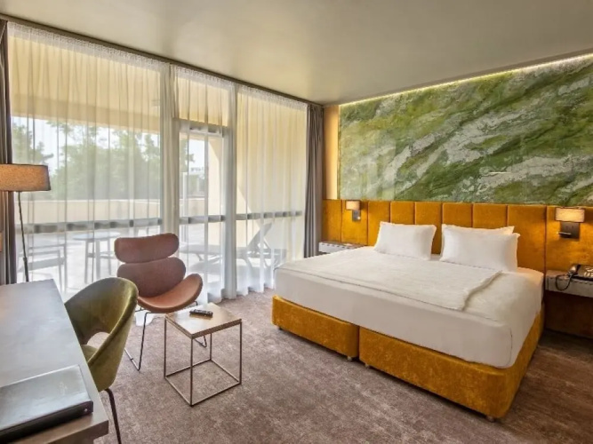 Hotel Azúr Prémium