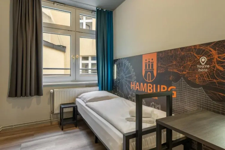 Standard Single room