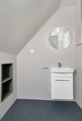Standard Single room with courtyard view