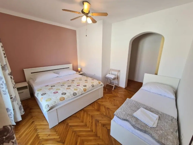 Standard Triple room with balcony and with sea view