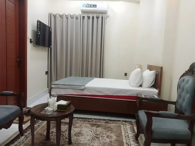The Hotel 786