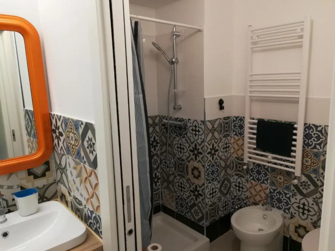 2 LOFTS guest house