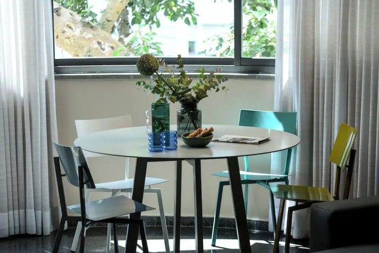 Elegant 1BR Dizengoff Apt by Sea N' Rent