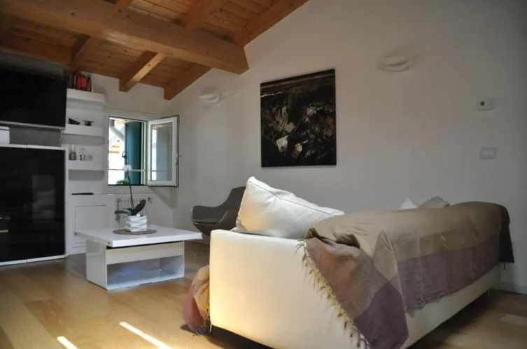 Casa Calle Pescheria