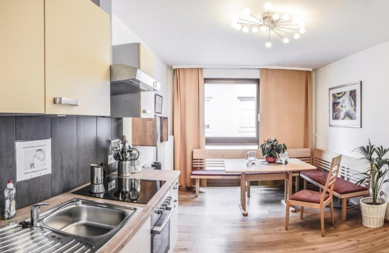 1 Bedroom Apartment