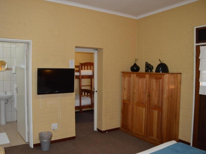 Standard Family room