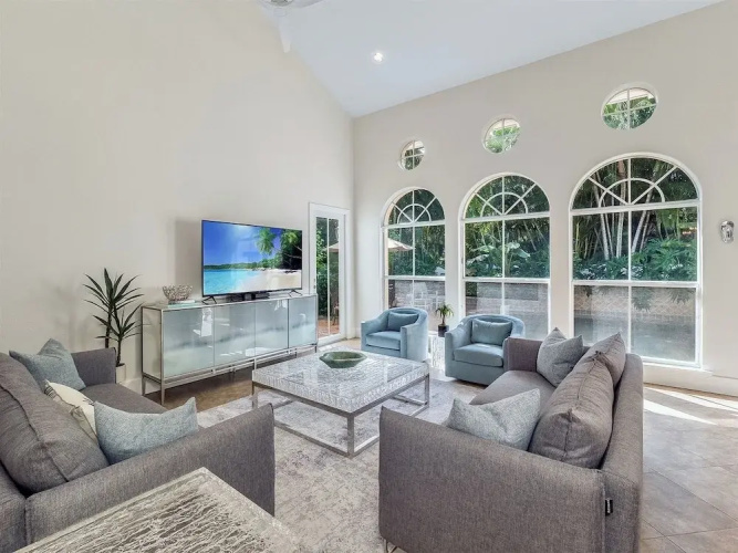 Casa Captiva