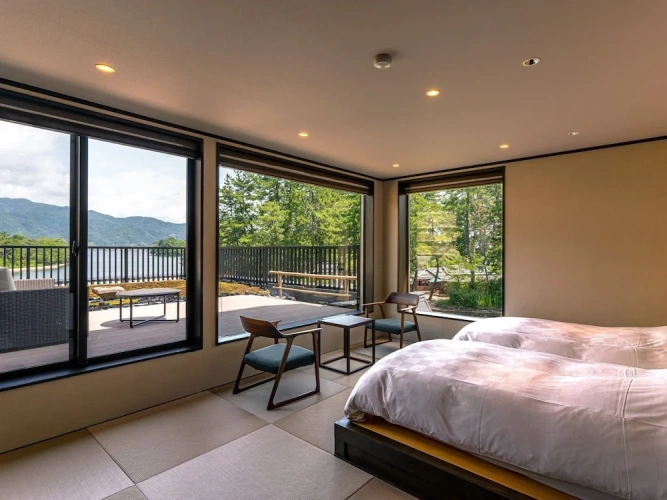 Deluxe Twin room with balcony and with sea view