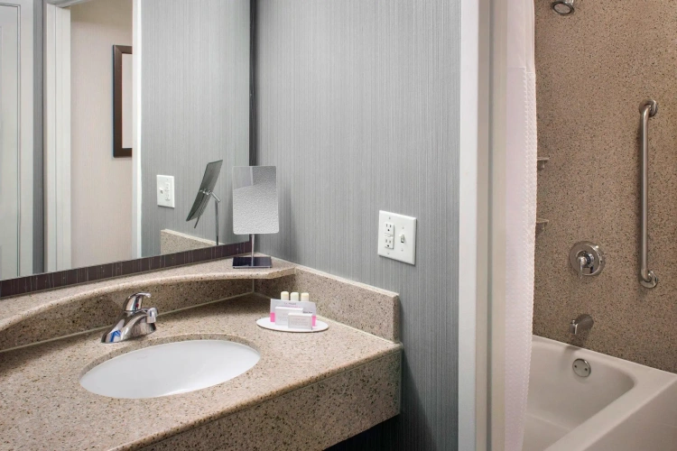 1 Bedroom Double Suite