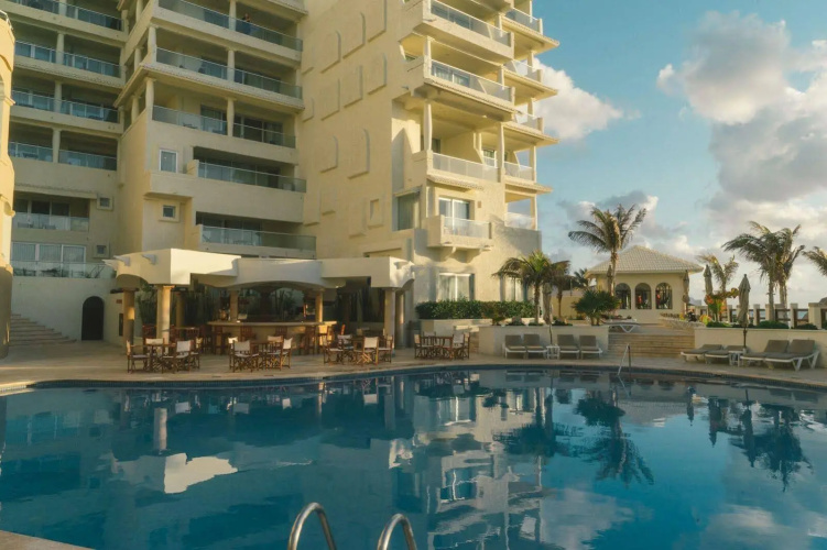 Hotel Nyx Cancun All Inclusive photo 17