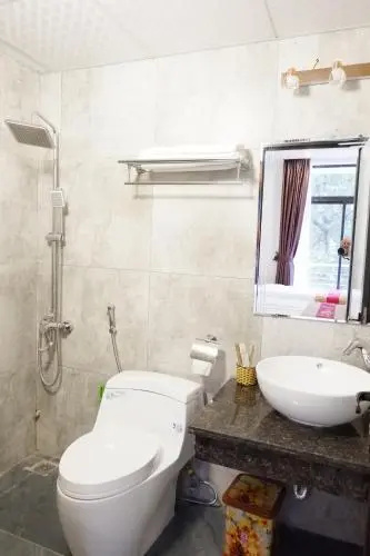 Anh Duc Hotel