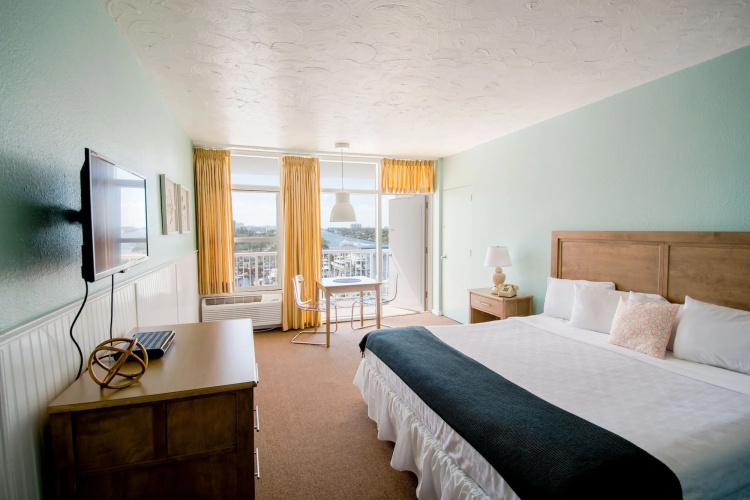 Sands Harbor Resort and Marina