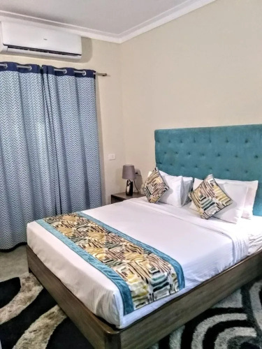 Hotel Karon Premium