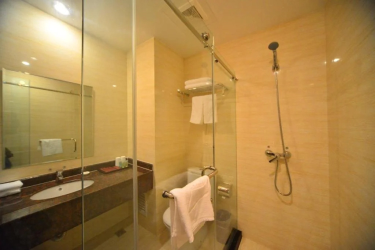 Longhua Hotel