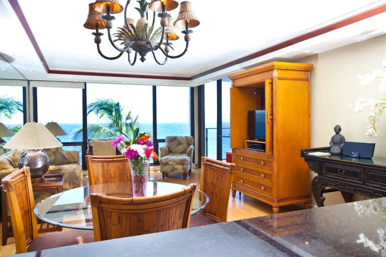 Mahana 608 1 Bedroom Condo