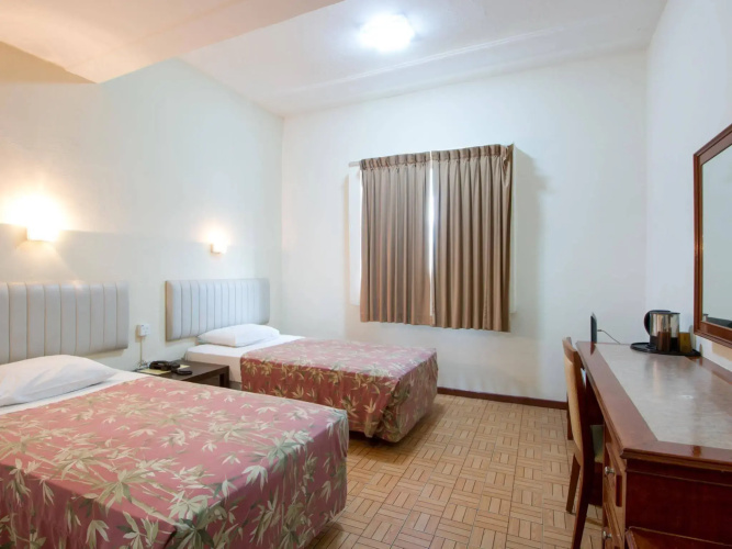 Coliwoo Hotel Pasir Panjang