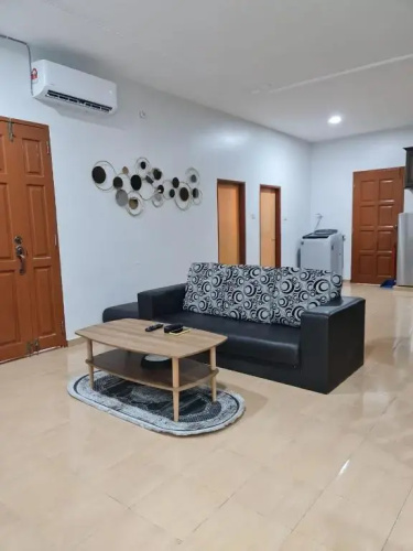 De Amija Homestay