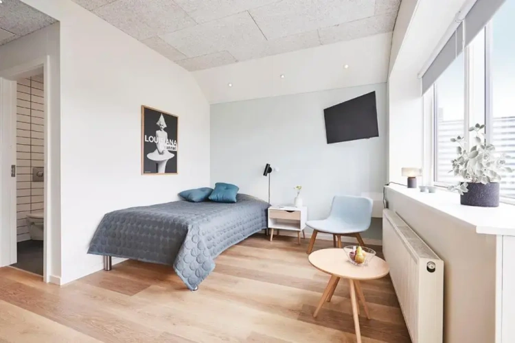 Studio with balcony