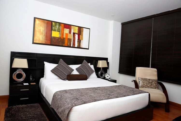 Suites 108