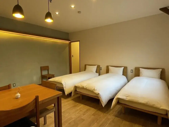 cafe & stay CASTANA
