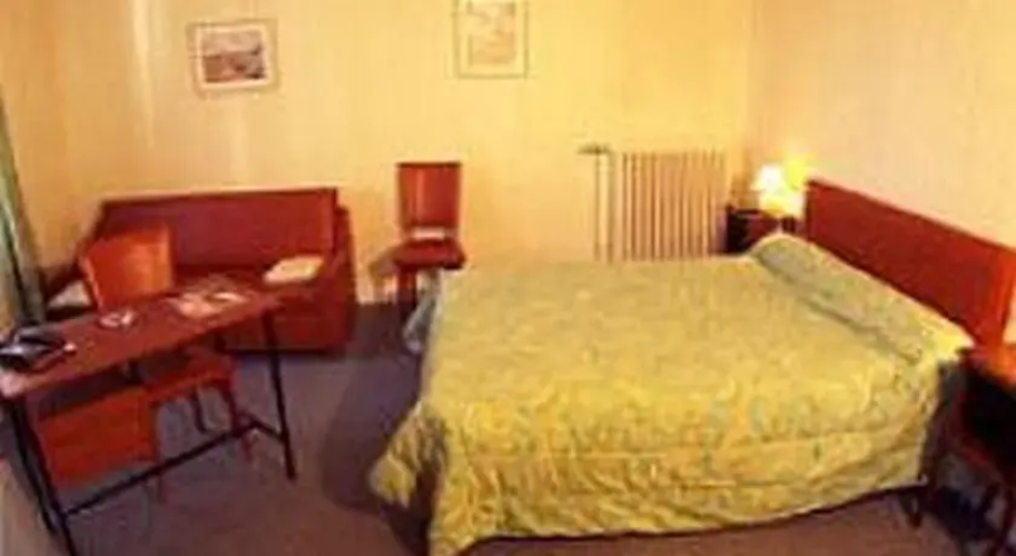 Le Relais