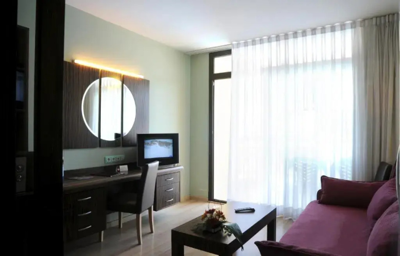 Evenia Olympic Palace