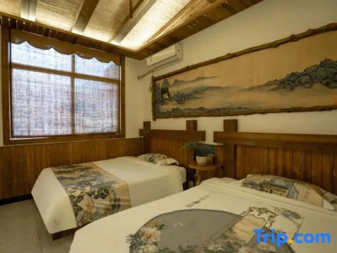 2 Bedrooms Family Suite