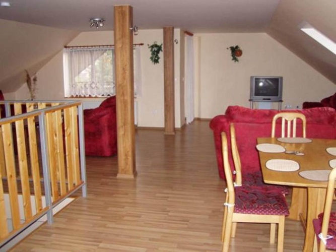 Apartment with balcony