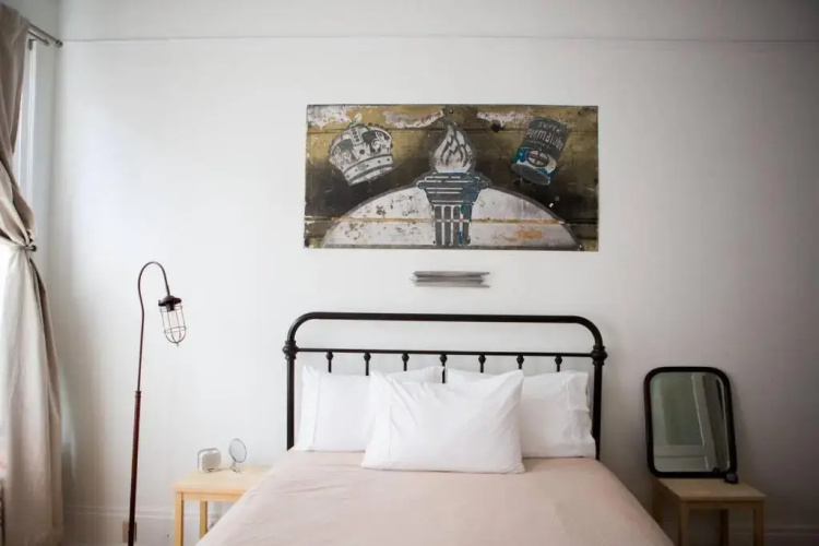 Object Hotel 1BR Shared Bath Room 2C