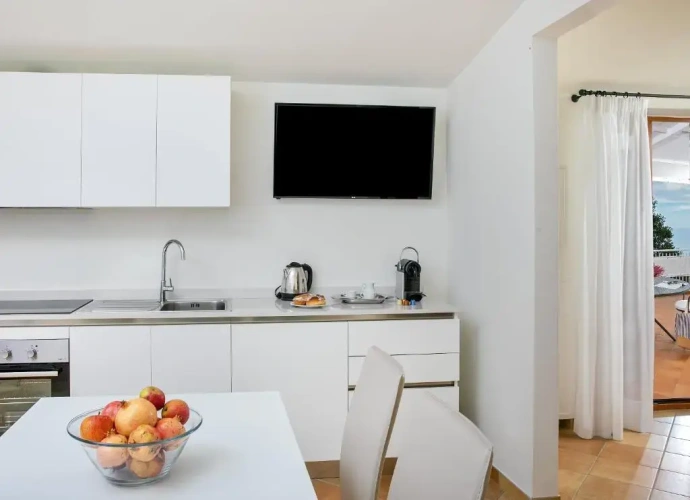 Apartment with sea view