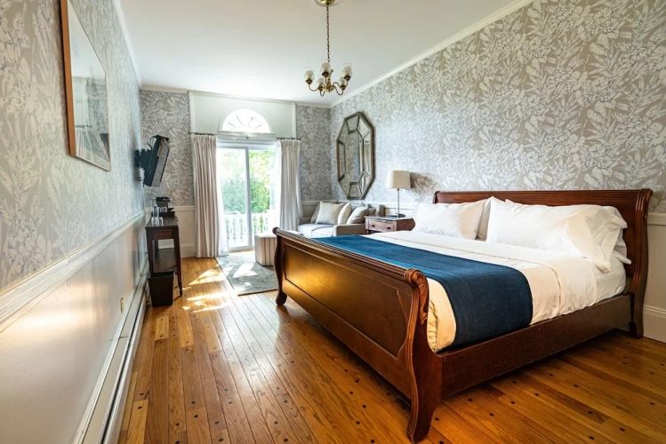 Premium Double room with balcony and with garden view