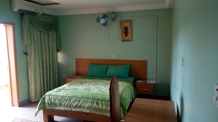 Mataan Hotel Suites
